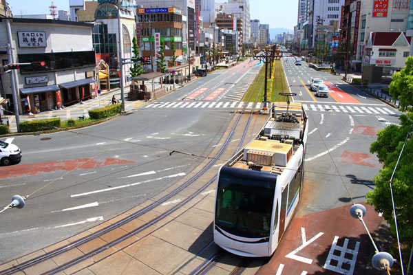 豊橋対談記事_路面電車