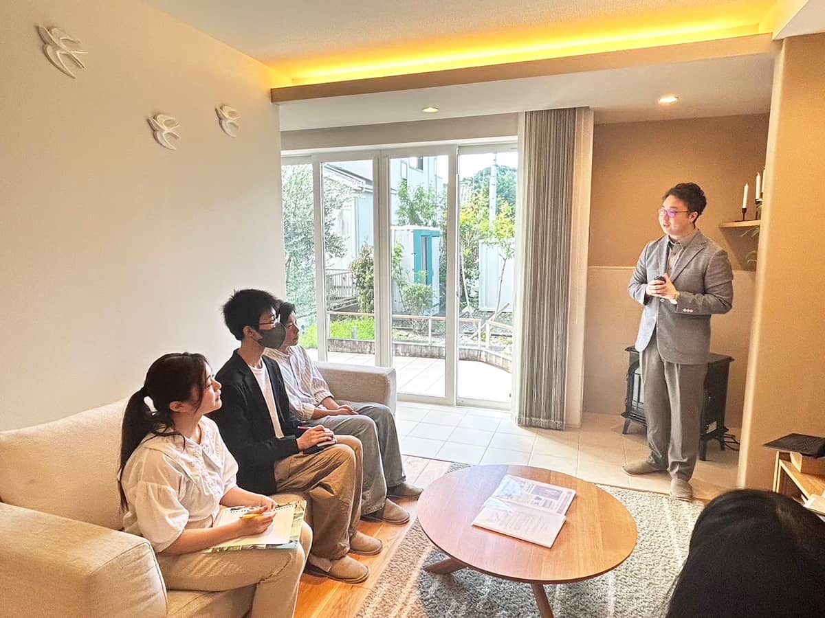 サーラ住宅取材風景