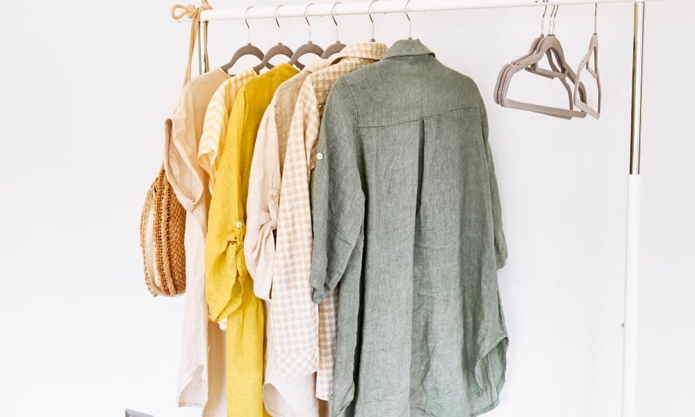 梅雨_リネン素材の服